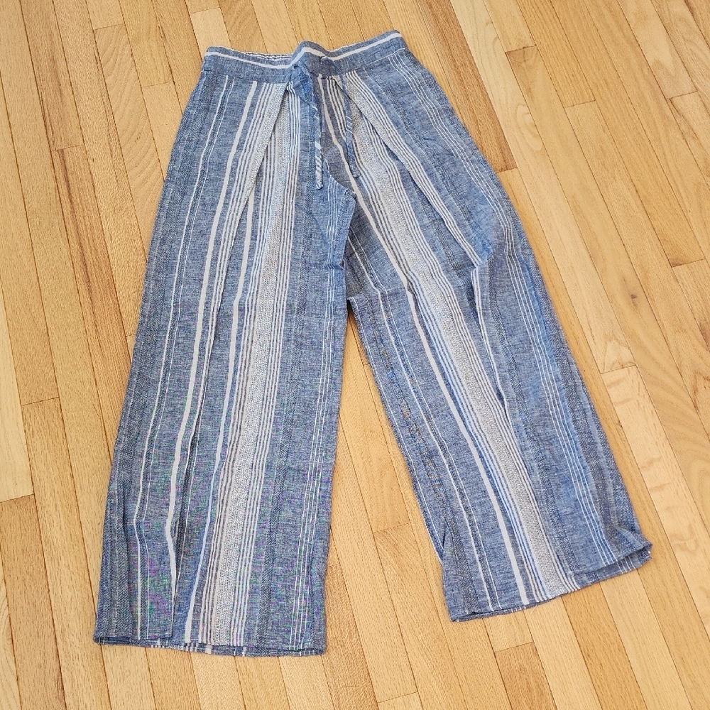 Striped Blue and White Wide-Leg Pants